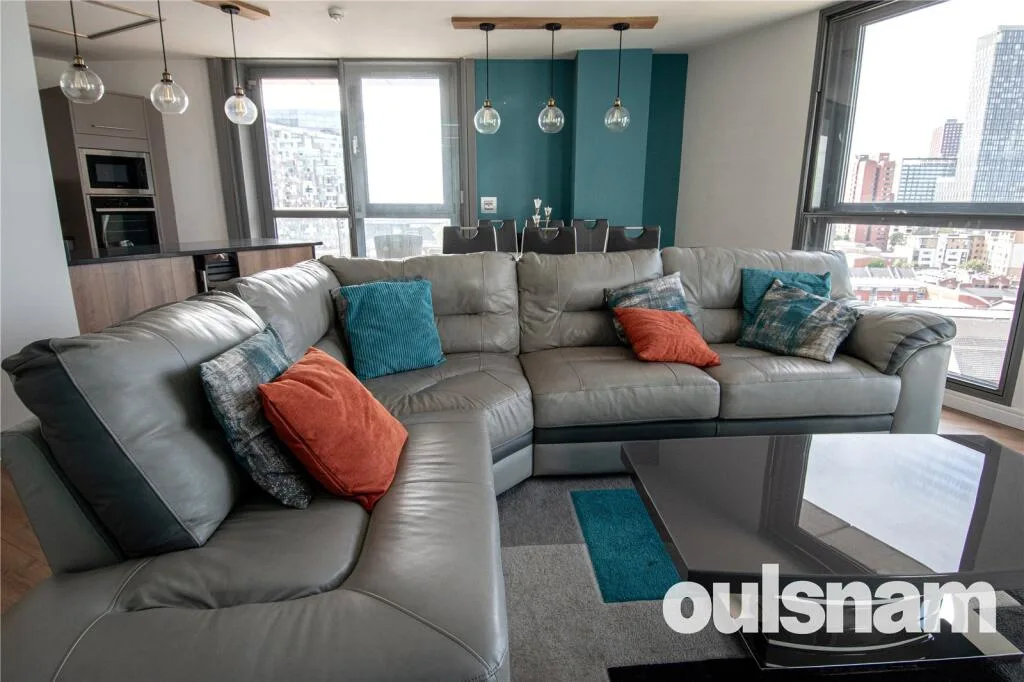 2 bedroom penthouse for rent