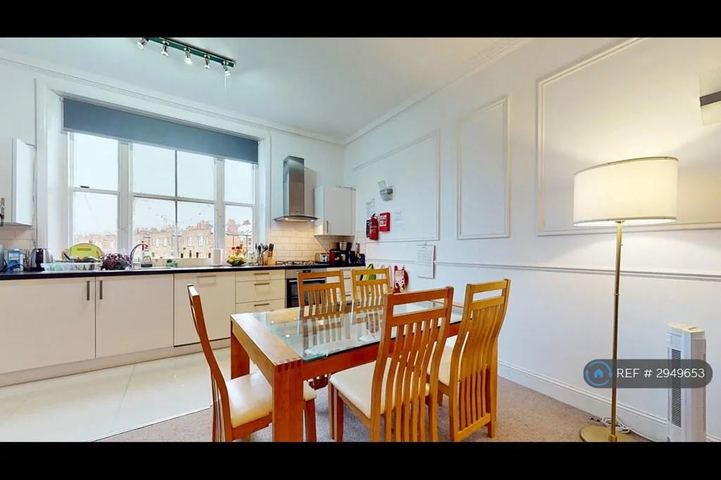3 bedroom flat for rent