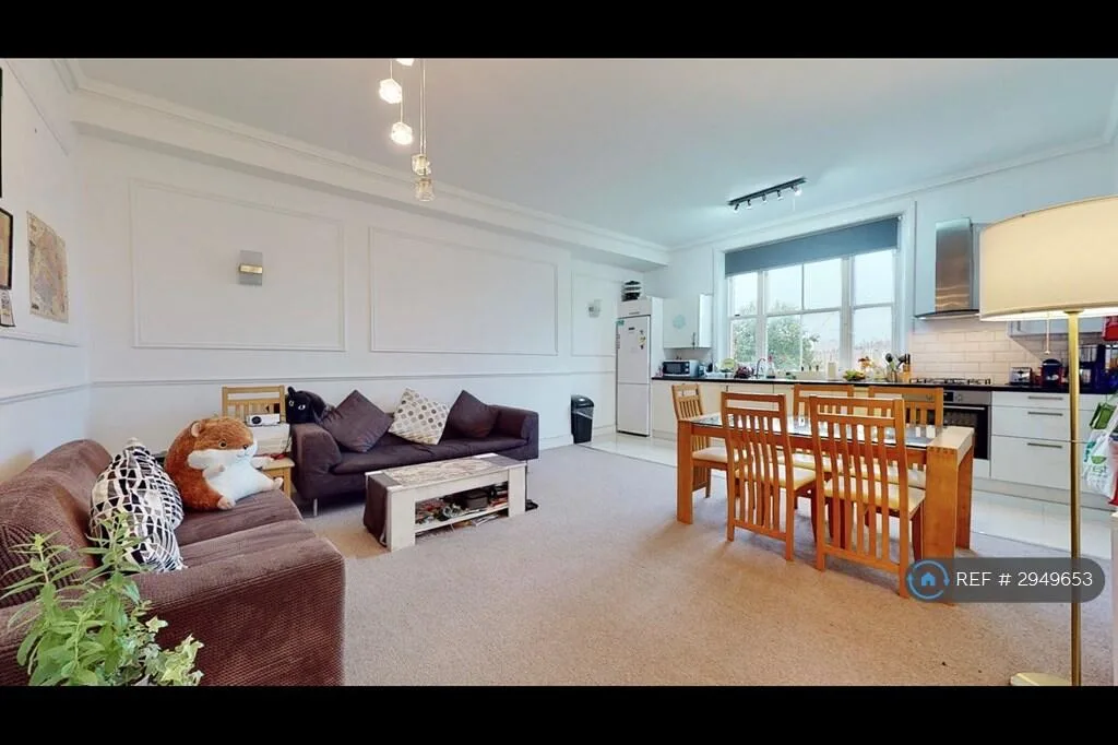 3 bedroom flat for rent