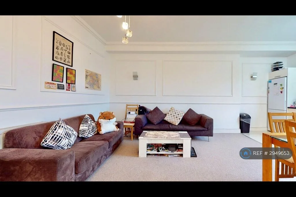 3 bedroom flat for rent