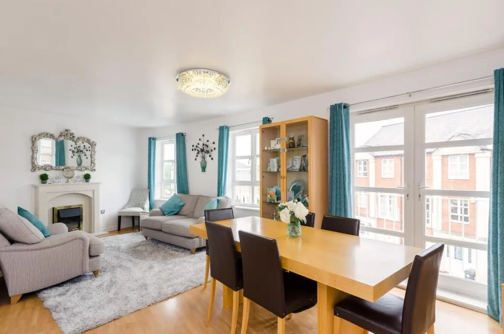 3 bedroom flat for rent
