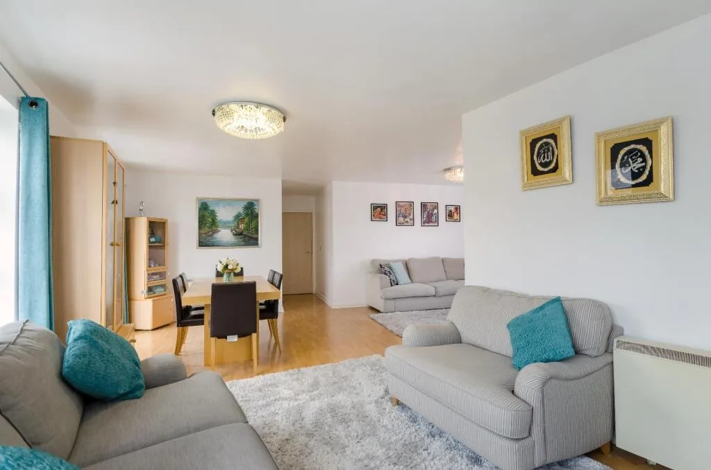 3 bedroom flat for rent