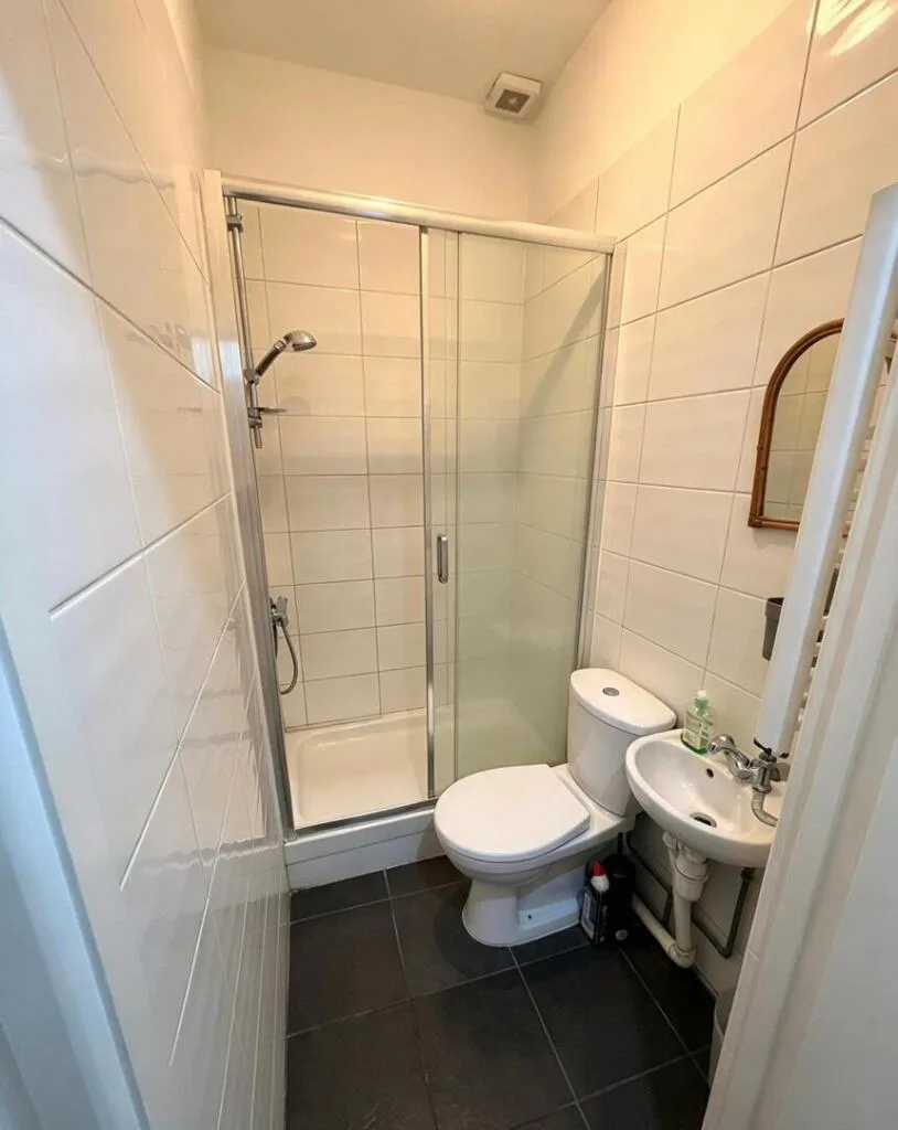 3 bedroom coach house for rent