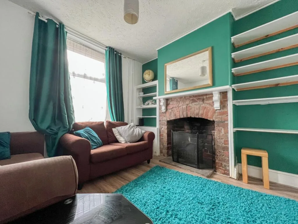2 bedroom terraced house for rent
