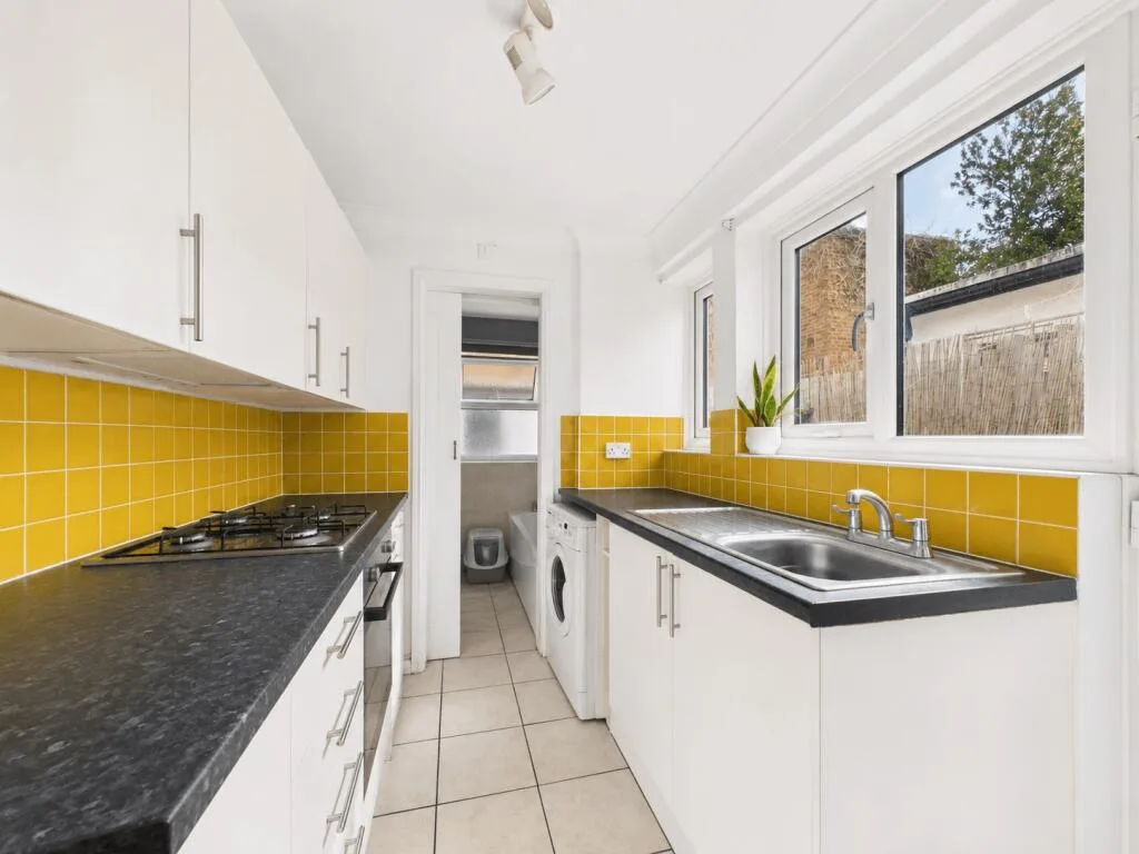 2 bedroom terraced house for rent