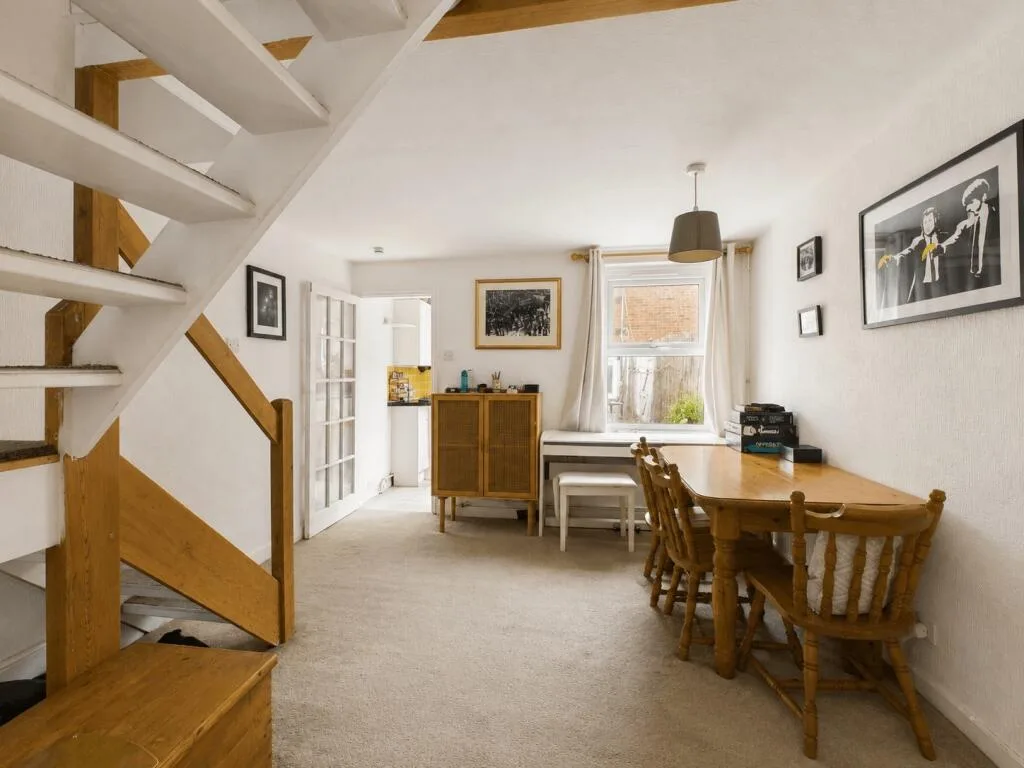 2 bedroom terraced house for rent