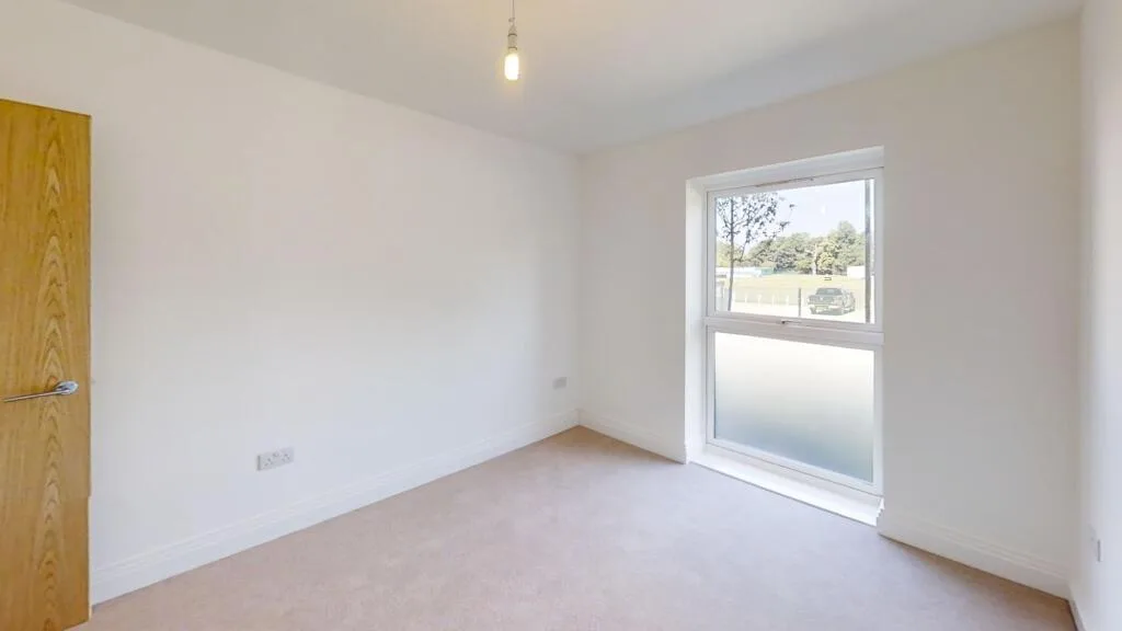 2 bedroom ground floor flat for rent