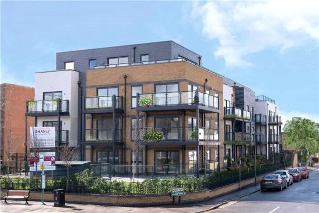 2 bedroom ground floor flat for rent