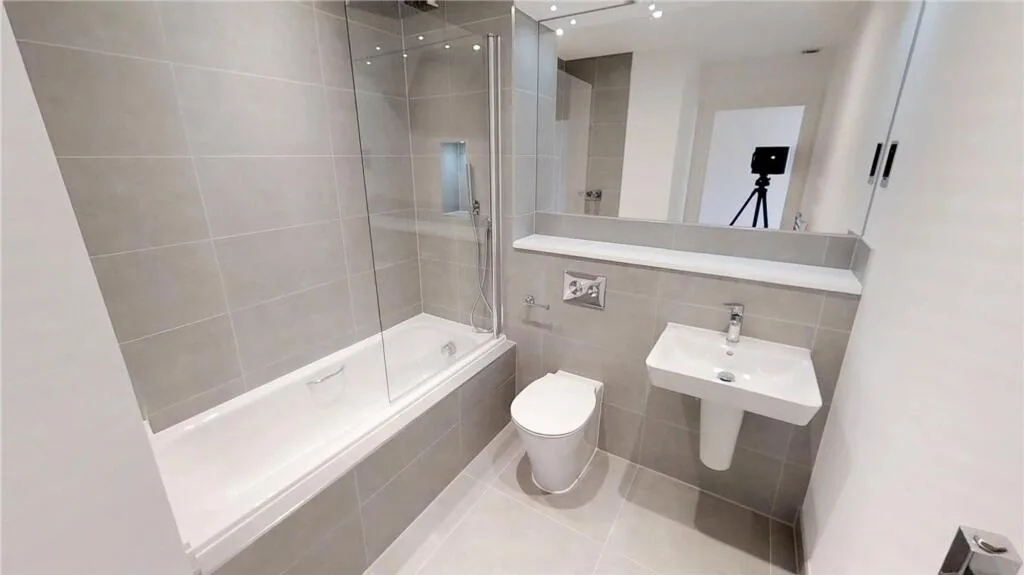 2 bedroom ground floor flat for rent