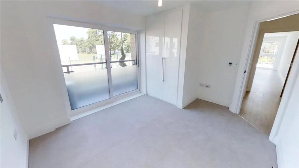2 bedroom ground floor flat for rent