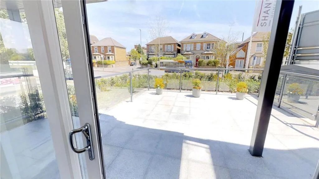 2 bedroom ground floor flat for rent
