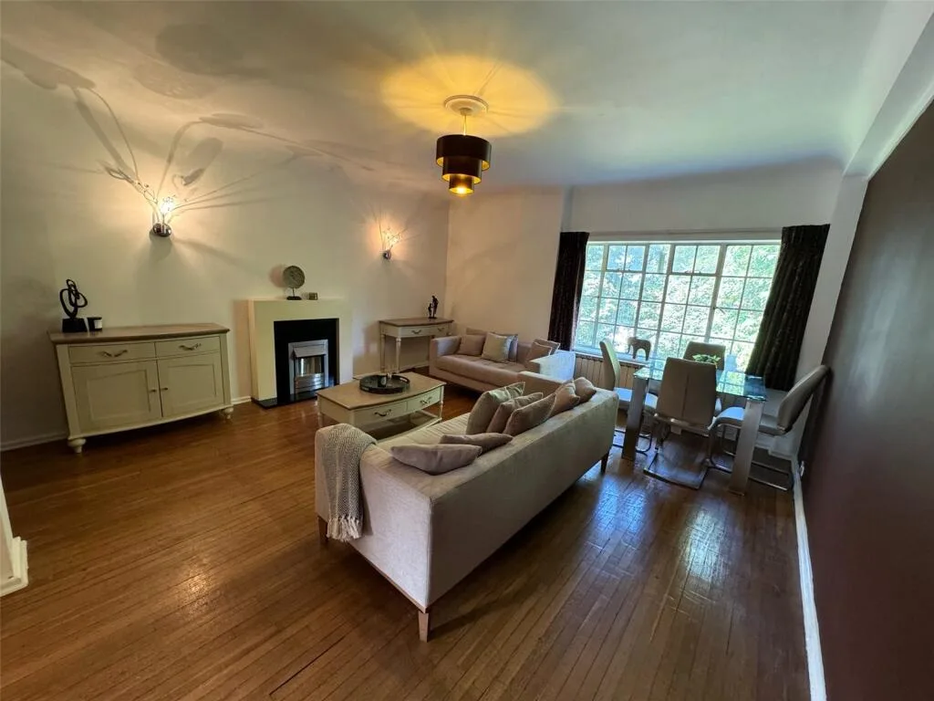 2 bedroom flat for rent