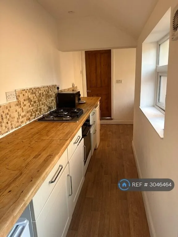 4 bedroom terraced house for rent
