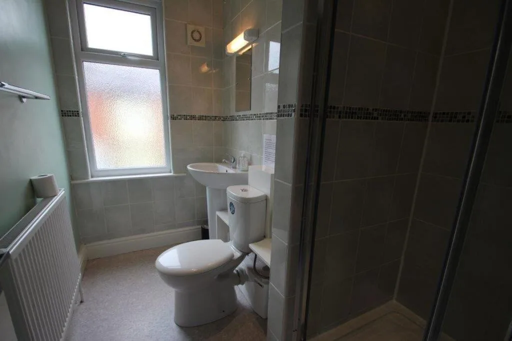 4 bedroom terraced house for rent