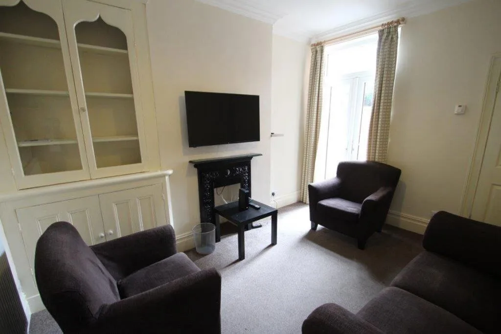4 bedroom terraced house for rent