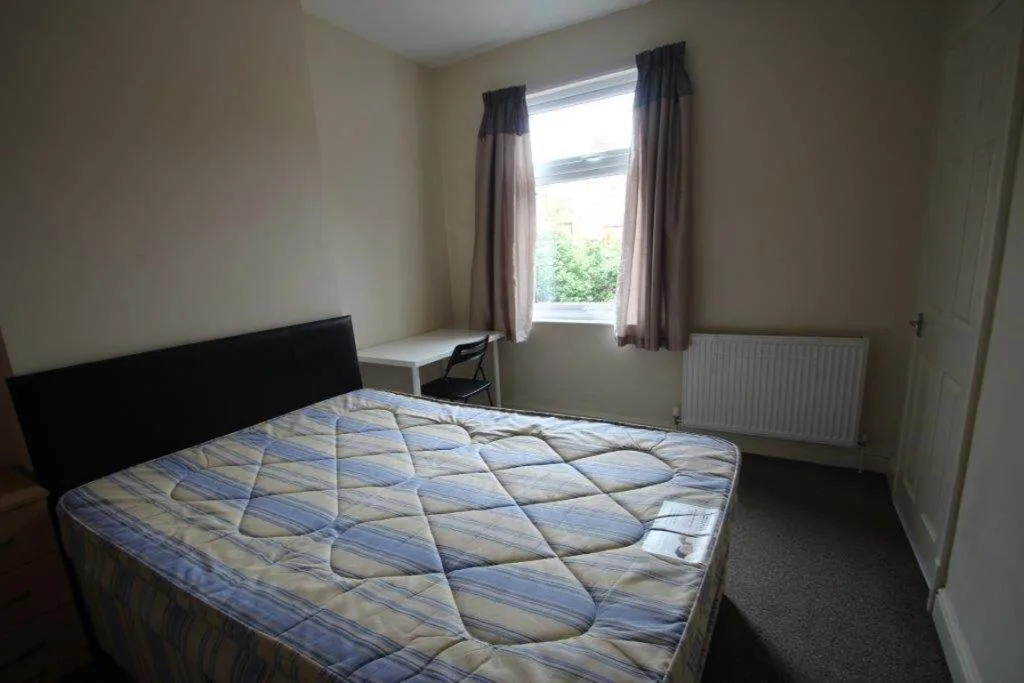 4 bedroom terraced house for rent