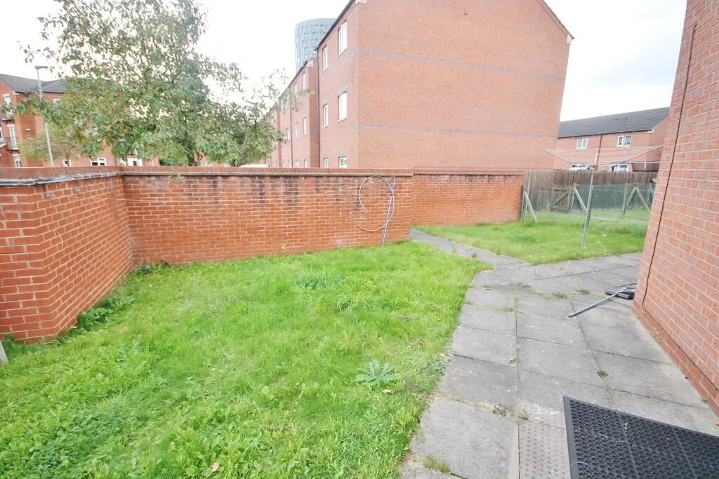 3 bedroom terraced house for rent