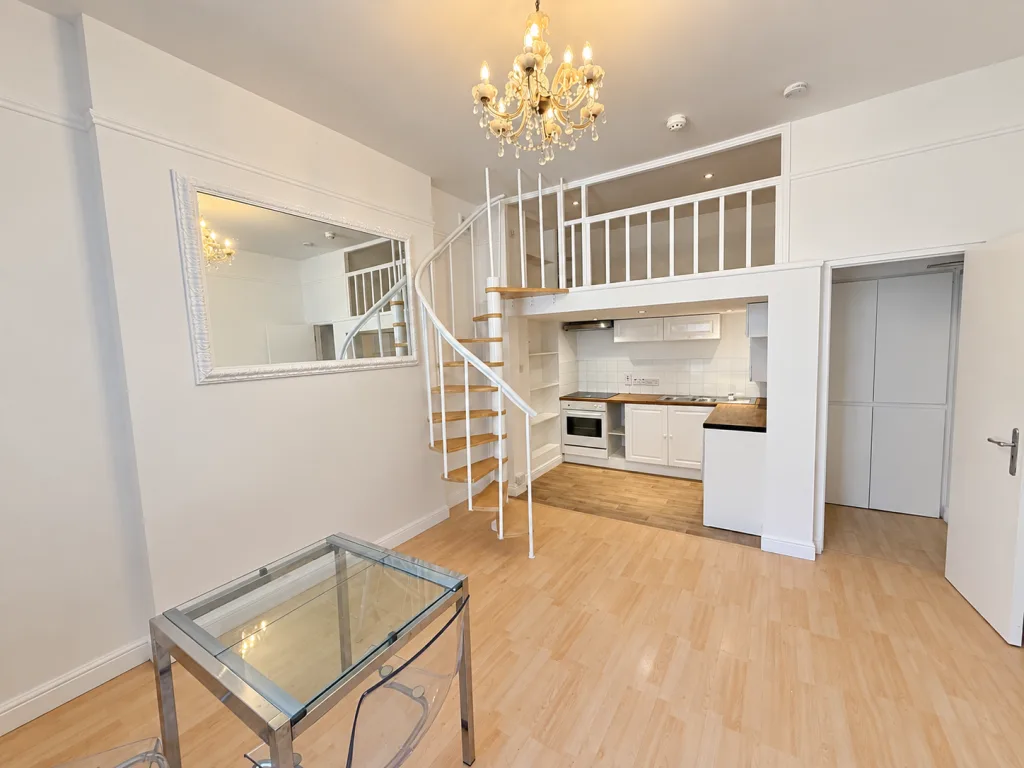 1 bedroom flat for rent