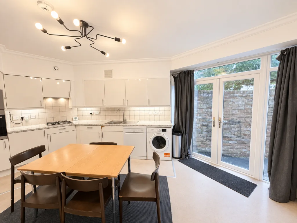 1 bedroom flat for rent