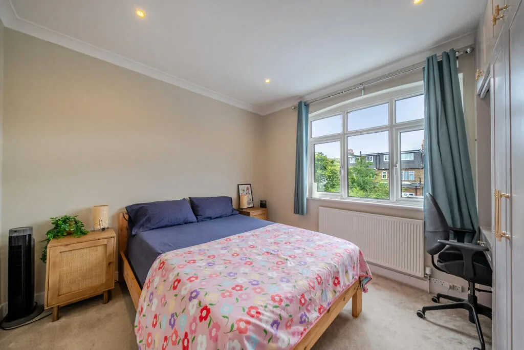 4 bedroom terraced house for rent