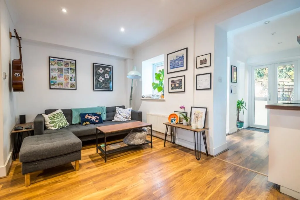 2 bedroom flat for rent