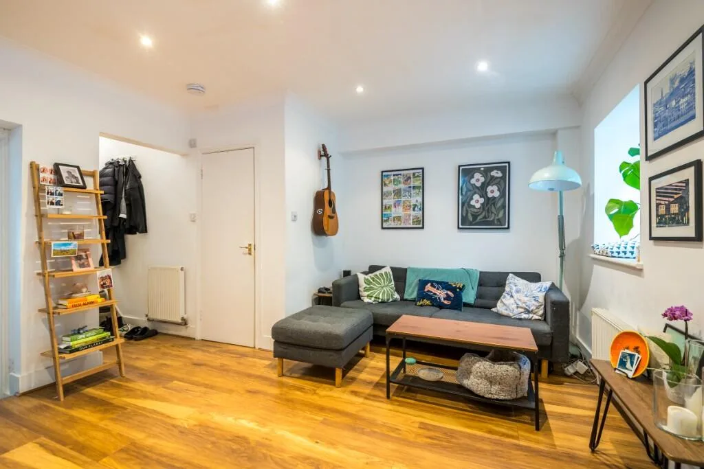 2 bedroom flat for rent