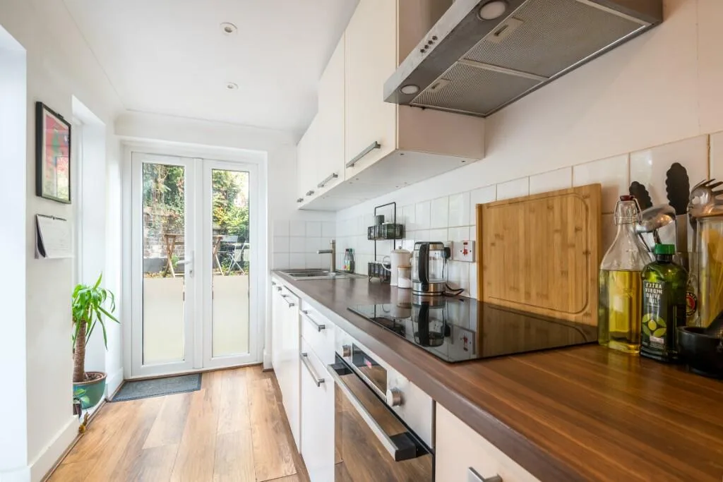 2 bedroom flat for rent