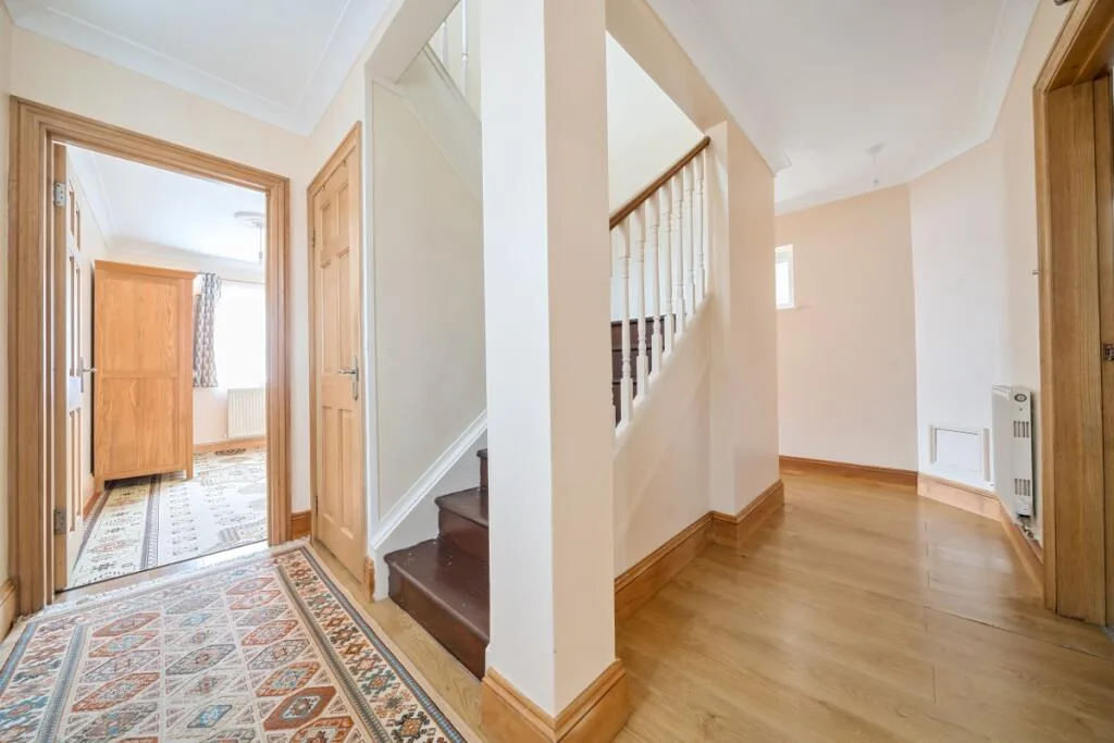 4 bedroom detached house for rent