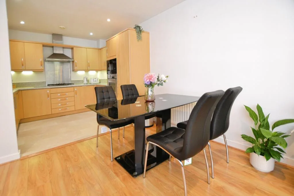 2 bedroom flat for rent