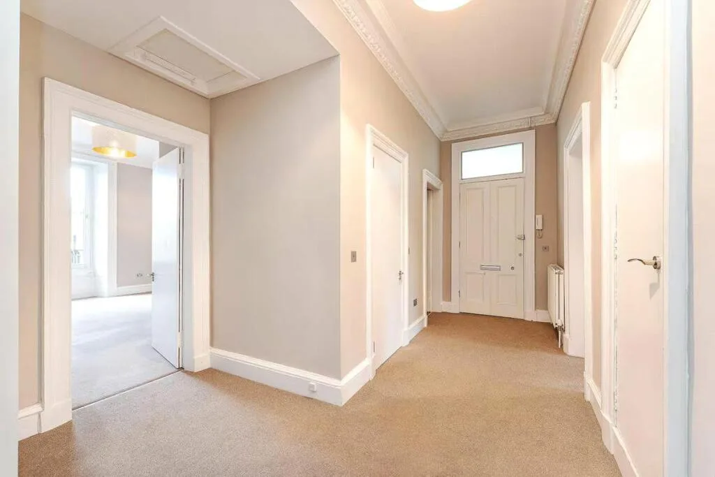 3 bedroom flat for rent