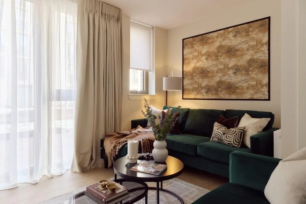 4 bedroom town house for rent