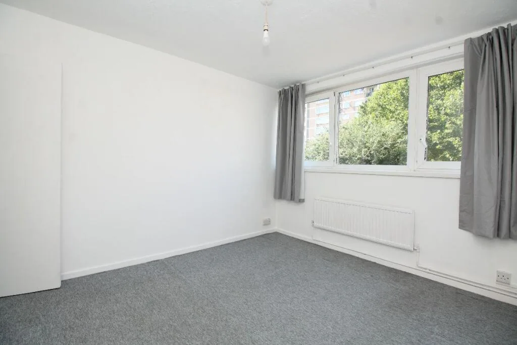 3 bedroom maisonette for rent