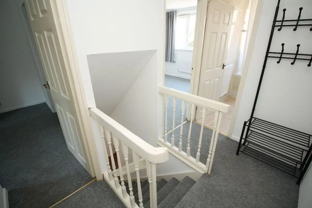 3 bedroom maisonette for rent