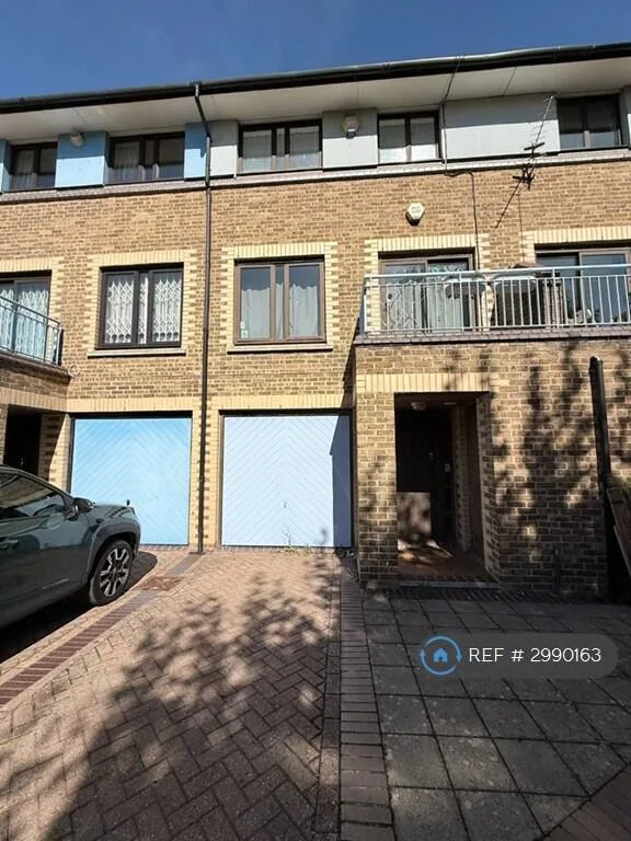 3 bedroom terraced house for rent