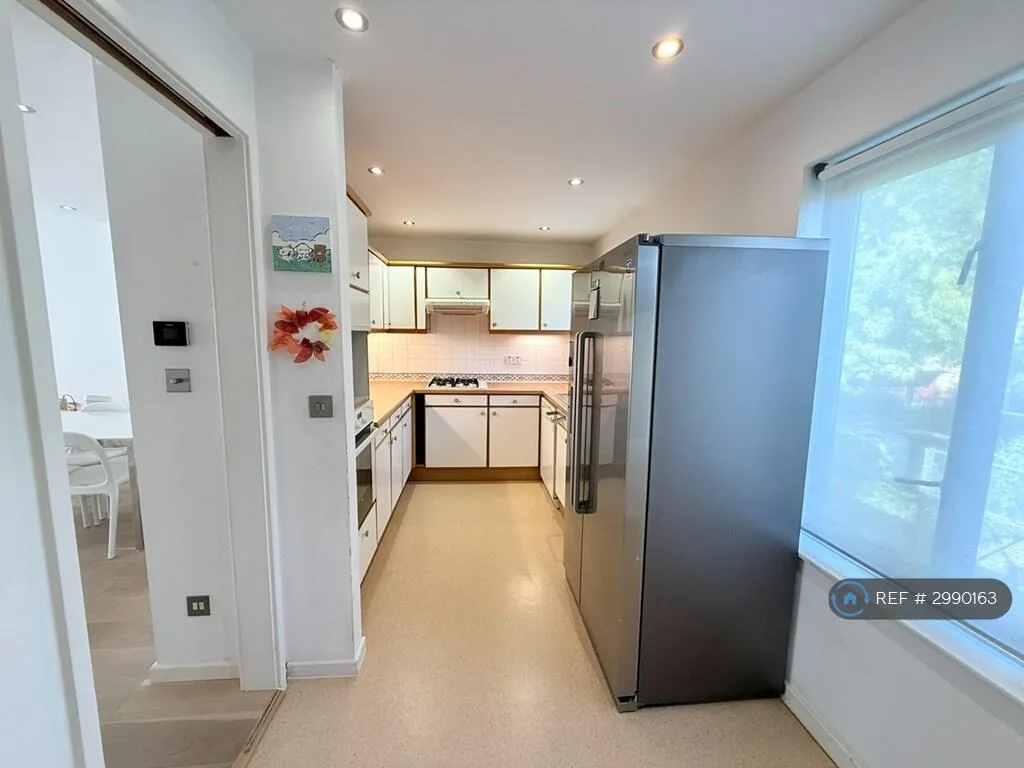 3 bedroom terraced house for rent