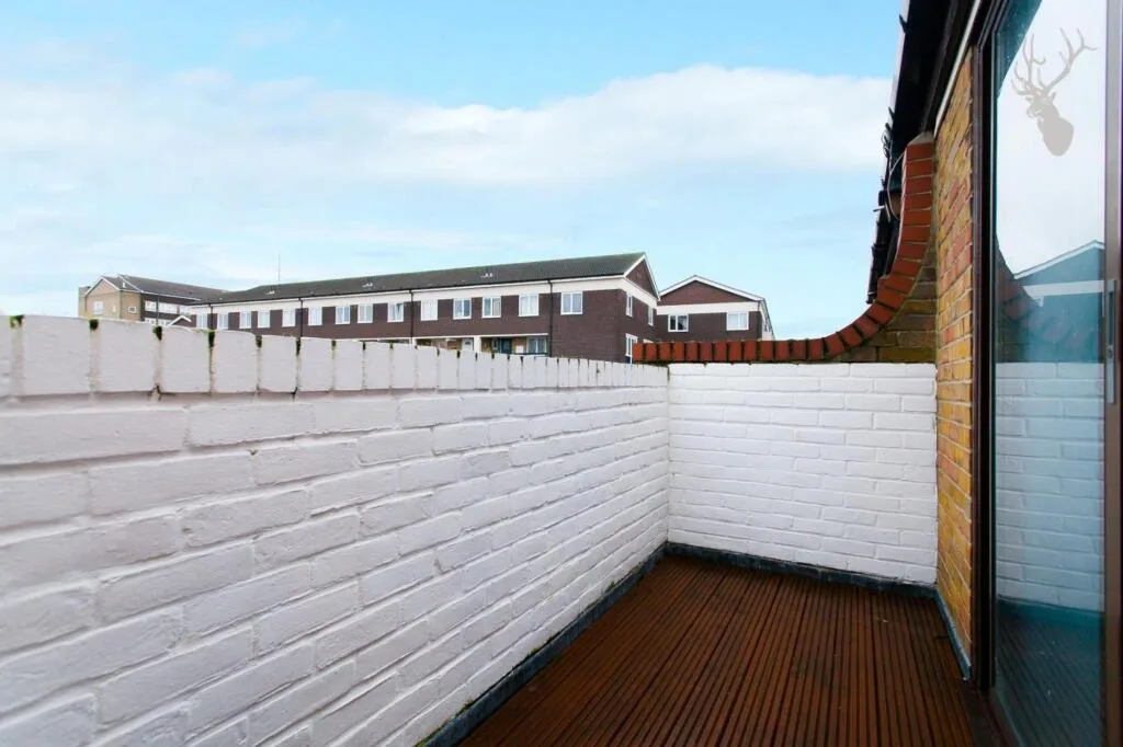 2 bedroom terraced house for rent