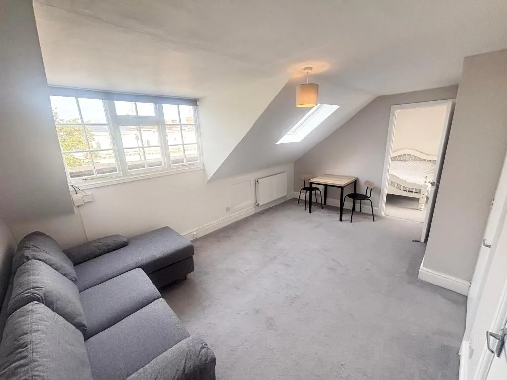 1 bedroom flat for rent