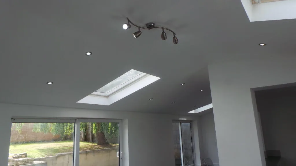 4 bedroom semi-detached house for rent