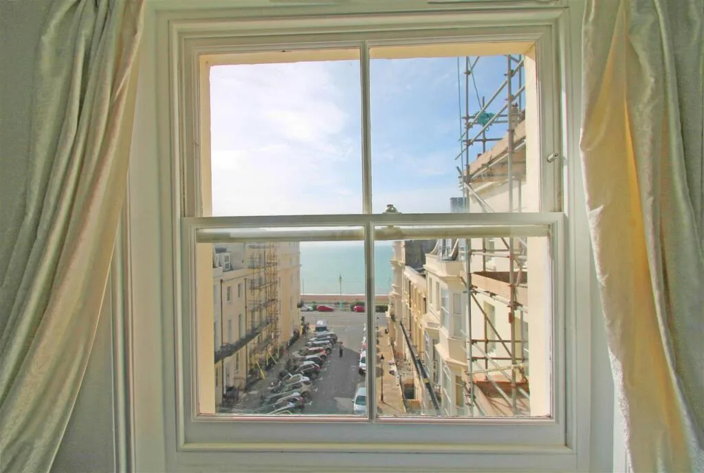 2 bedroom maisonette for rent