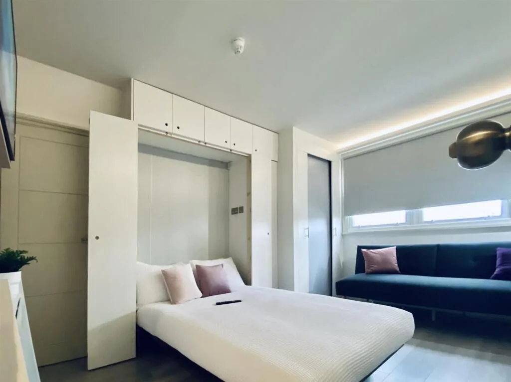 Studio flat for rent
