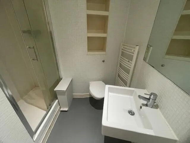 Studio flat for rent