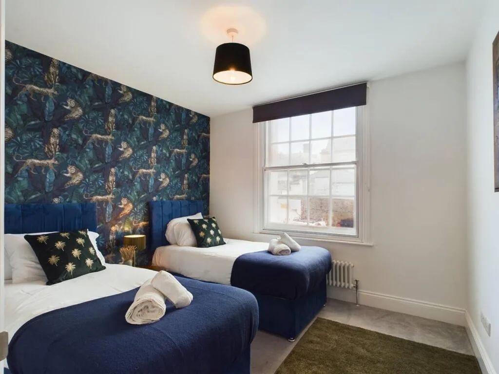 2 bedroom flat for rent