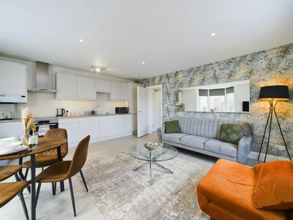 2 bedroom flat for rent