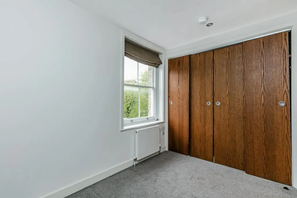 3 bedroom maisonette for rent
