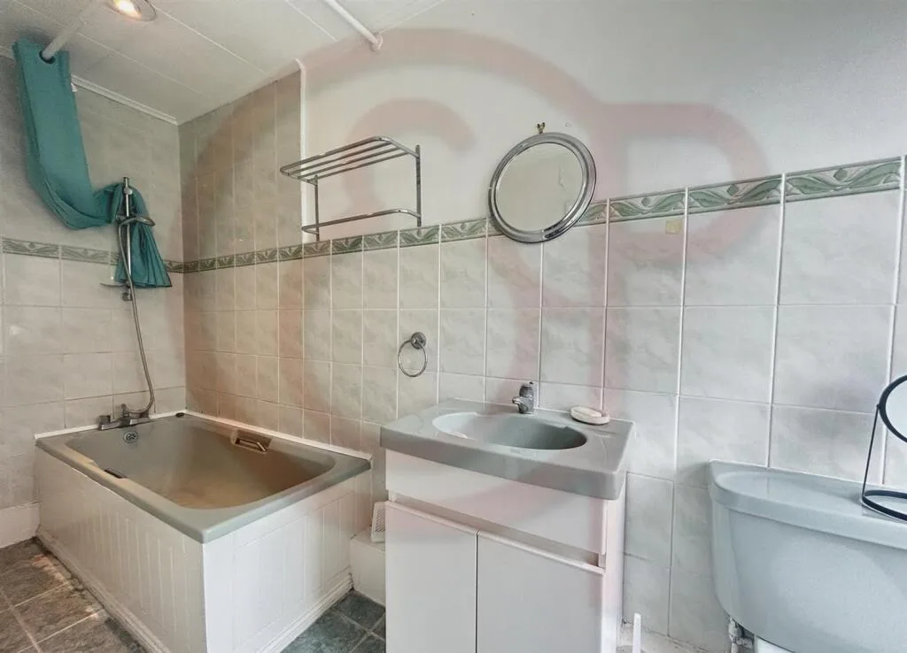 2 bedroom terraced house for rent