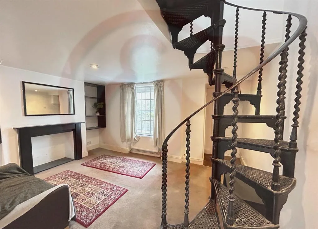 2 bedroom terraced house for rent