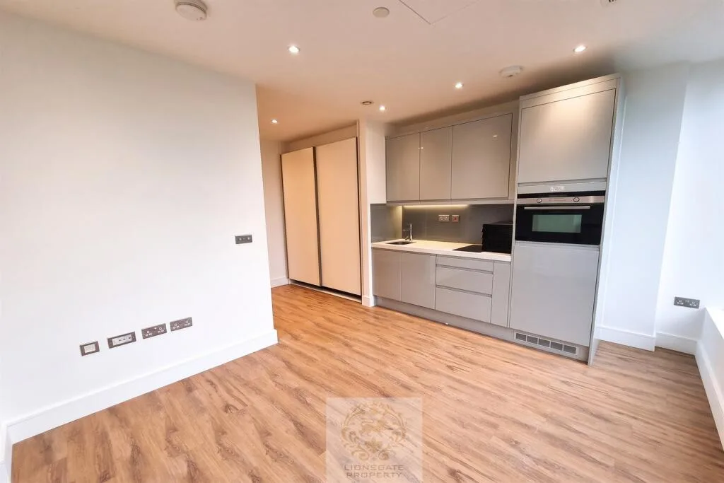 Studio apartment for rent