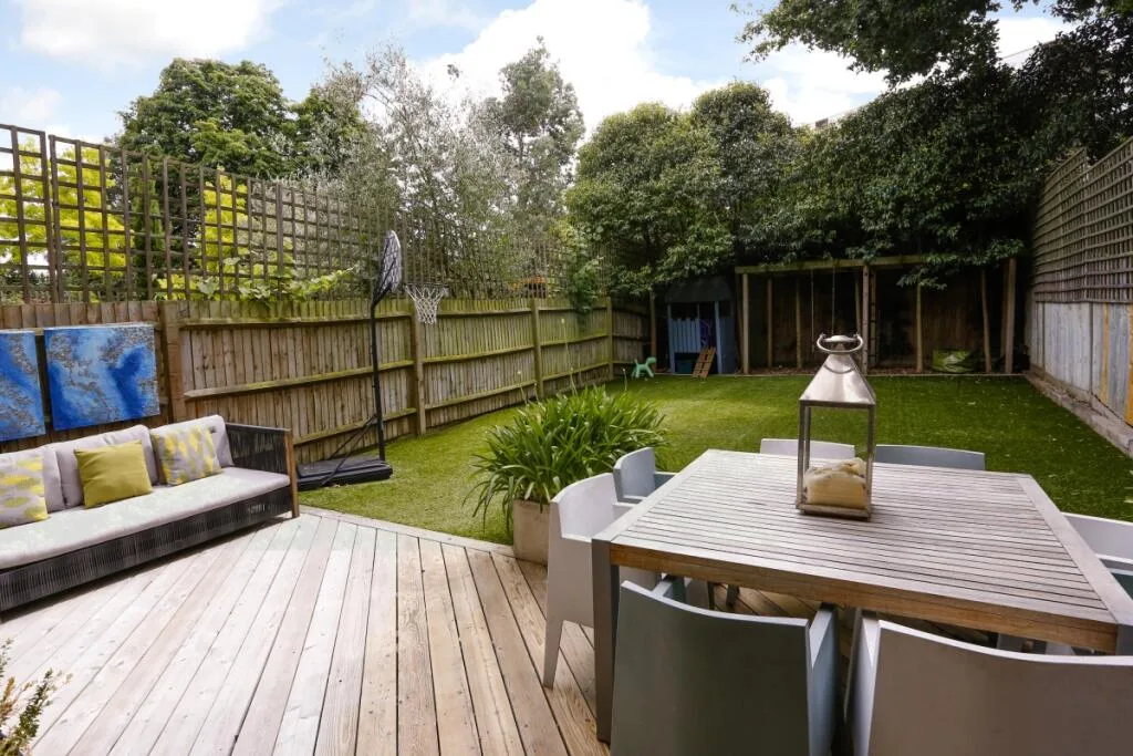 4 bedroom semi-detached house for rent