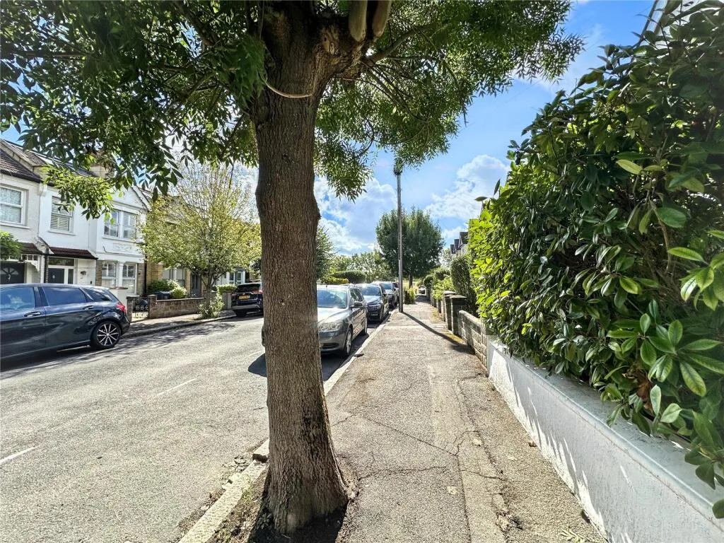 2 bedroom terraced house for rent