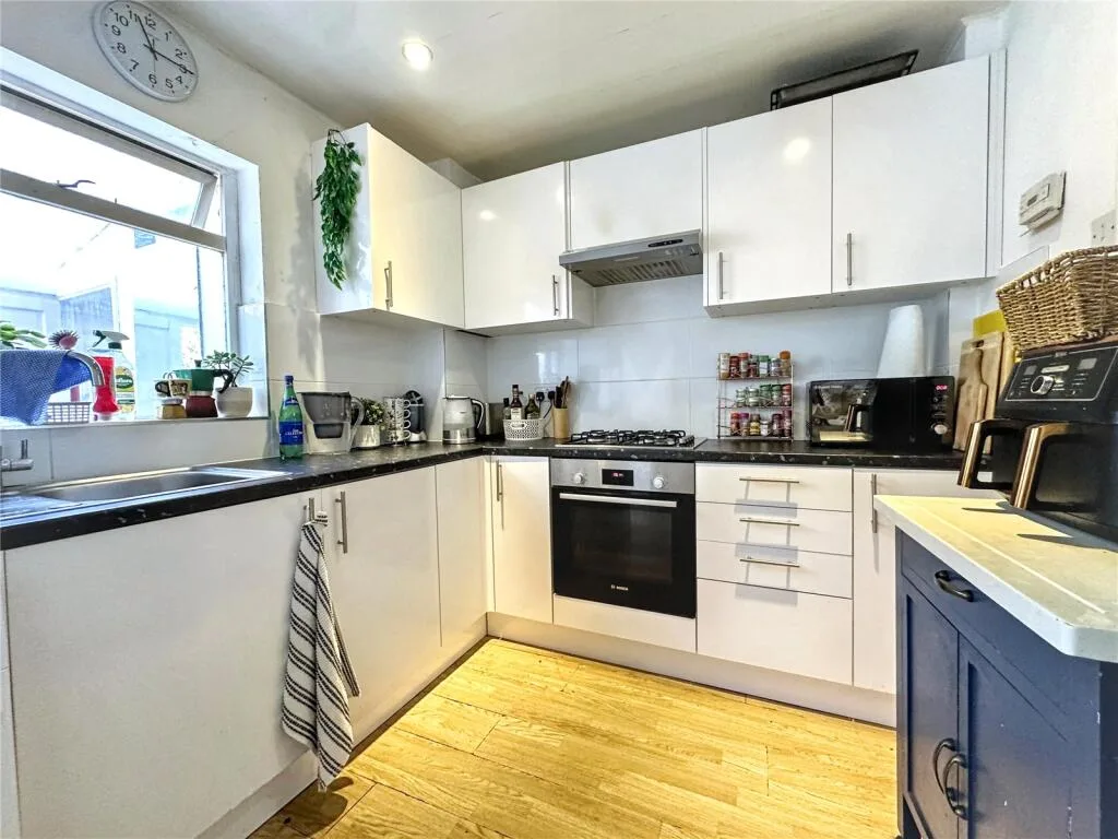 2 bedroom terraced house for rent